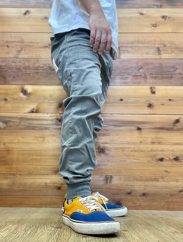 オフィシャルチーム OFFICIAL TEAM ブラックデニムジョガーパンツ 1225232