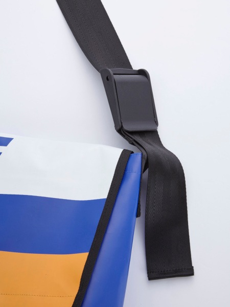 オーシャンアンドグラウンド ショルダー型プールバッグ MESSENGER 1315803