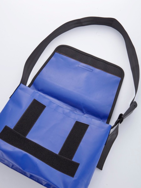 オーシャンアンドグラウンド ショルダー型プールバッグ MESSENGER 1315803