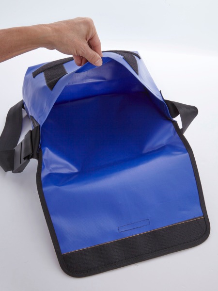 オーシャンアンドグラウンド ショルダー型プールバッグ MESSENGER 1315803