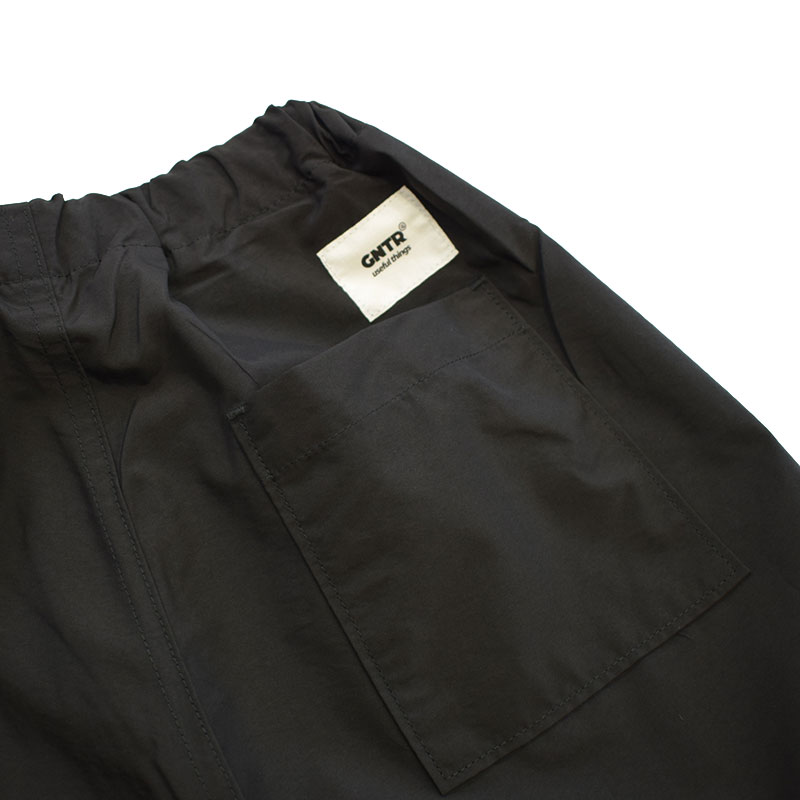 ジェネレーター ナイロントラックパンツ BK 913203