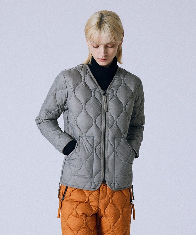 TAION タイオン ミリタリー VネックWジップ ダウンジャケット-ソフトシェル オリーブ TAION-101ALSZML-1