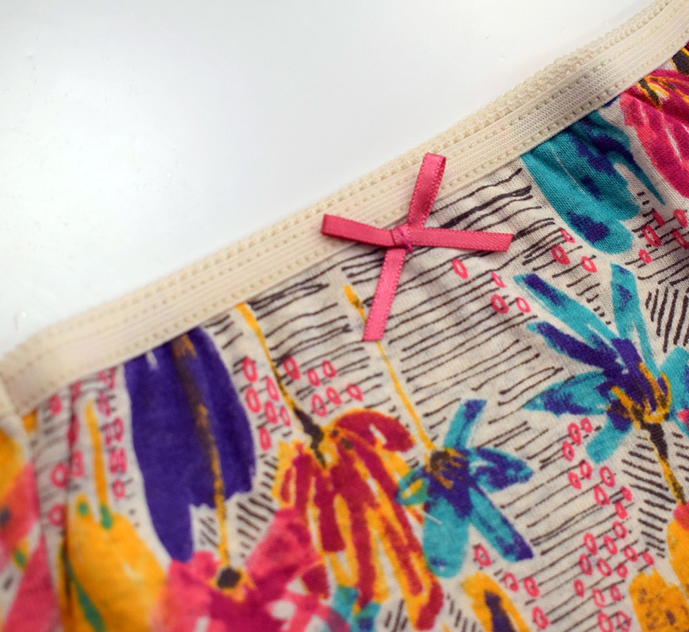 オーシャンアンドグラウンド ガールズショーツ BORDER BOUQET ピンク