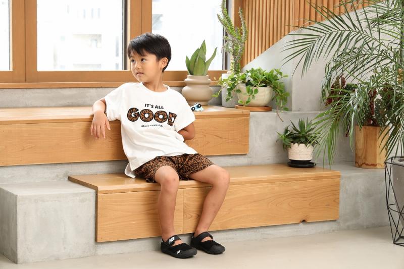 メイクユアデイ LEO GOOD Tシャツ オフホワイト 220119