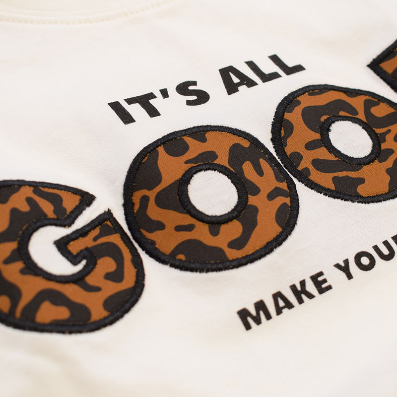 メイクユアデイ LEO GOOD Tシャツ オフホワイト 220119