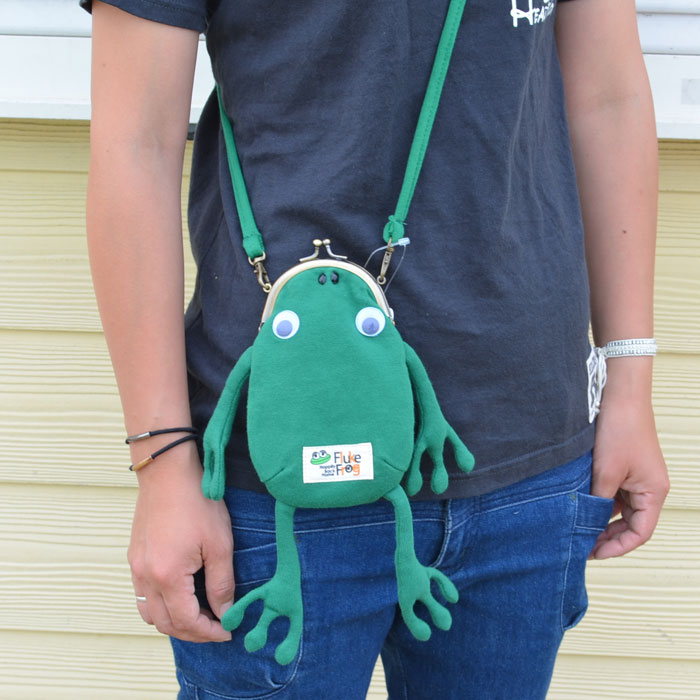 ジムマスター カエルがま口ショルダーマルチケース gym master G321358