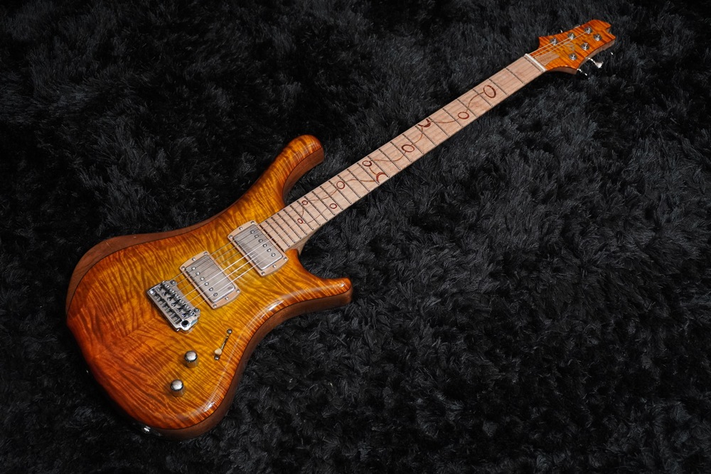 o3 Guitars - Hydrogen Sol del desieto�ں߸˸¤��