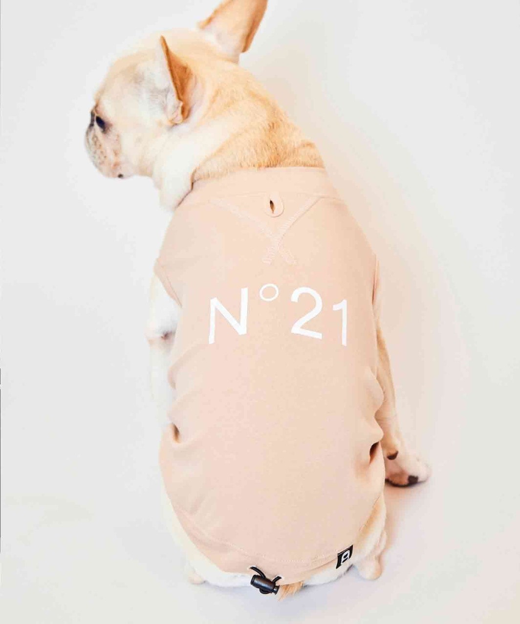 【N21】 LOGO TANK - BEIGE