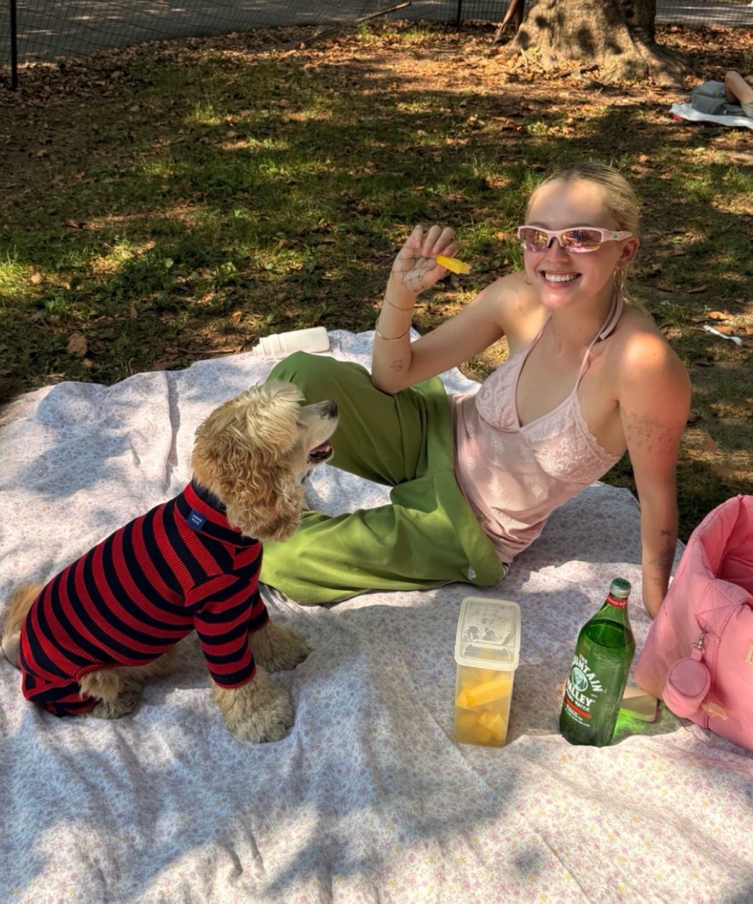 IVY LEAGUE ONESIE - RED/BLACK