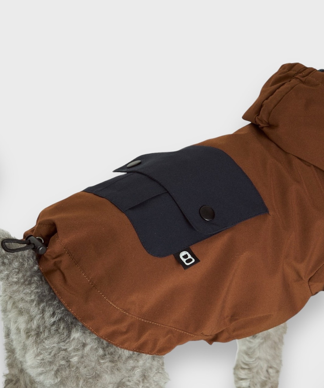 DRAWSTRING RAINCOAT - BROWN