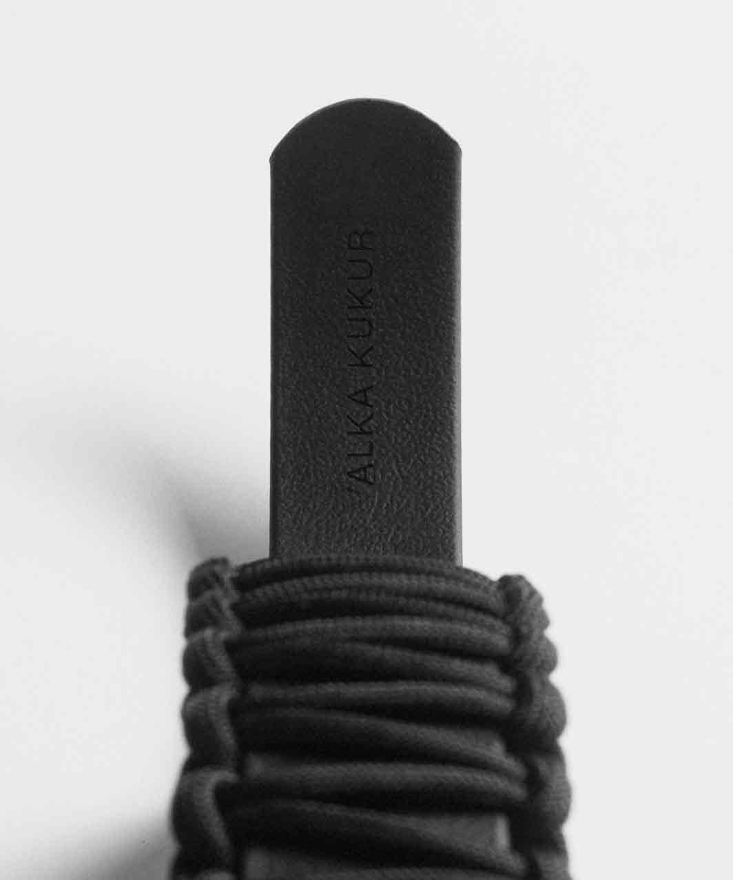 GALAN COLLAR in Black Jack - BLACK