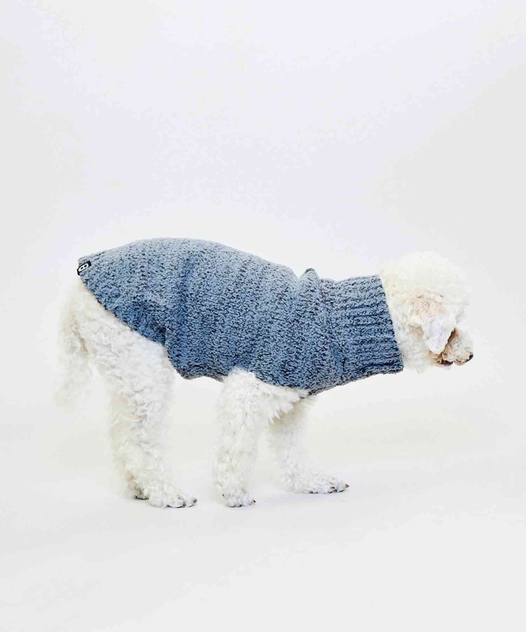 CREAM YARN SWEATER - GREY