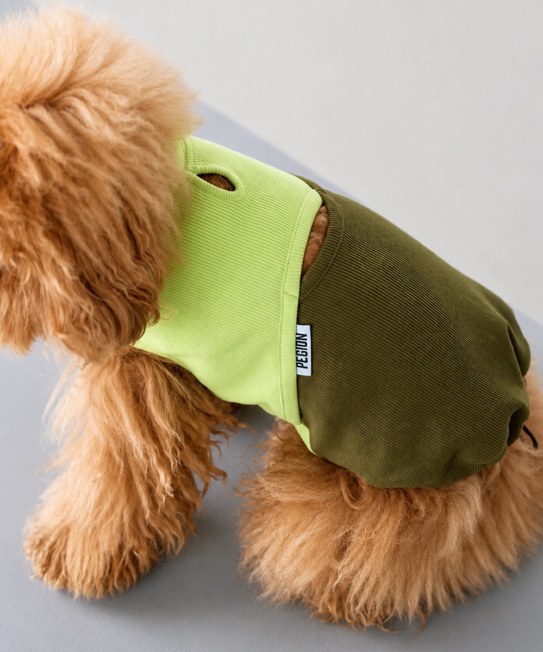 DOCKING TANK TOP - KHAKI/NEON GREEN