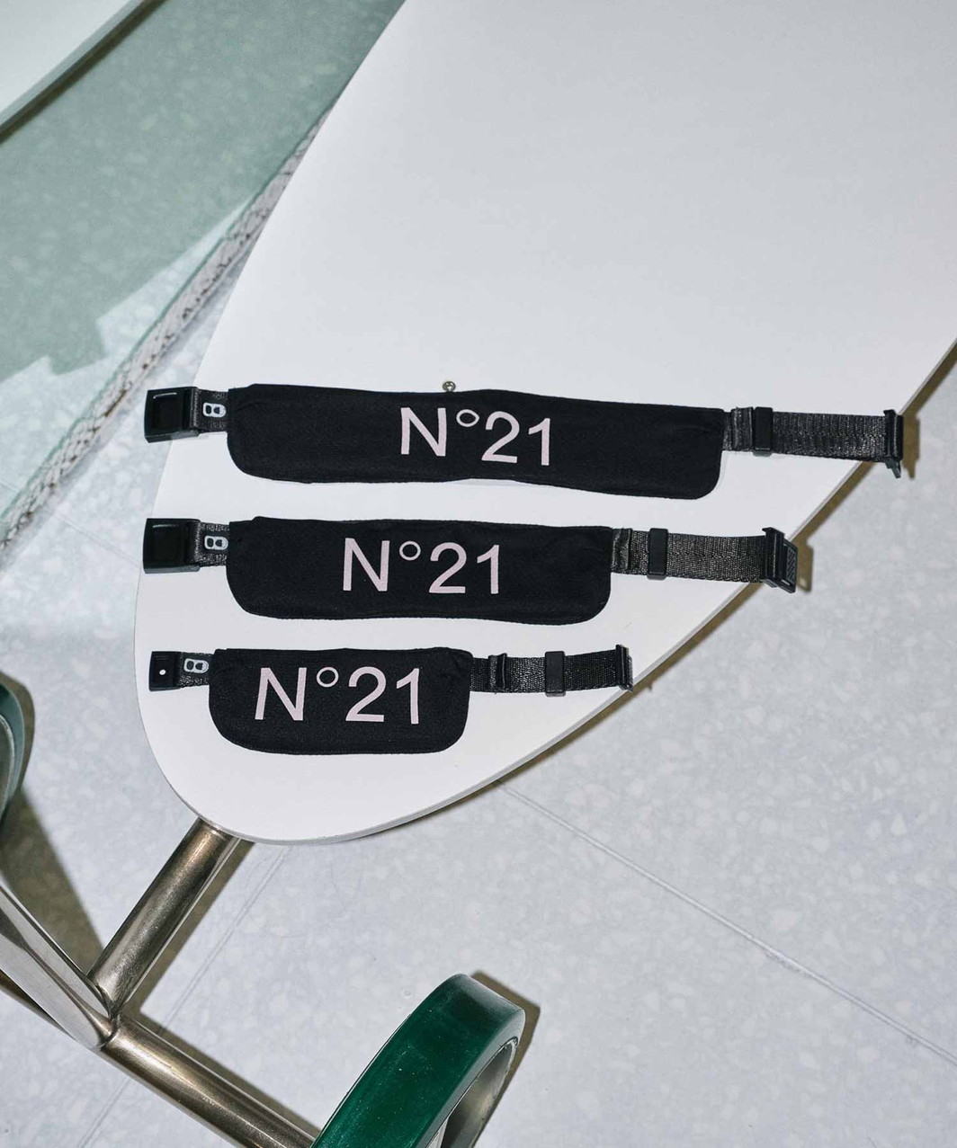 【N21】 COOL NECK BAND - BLACK
