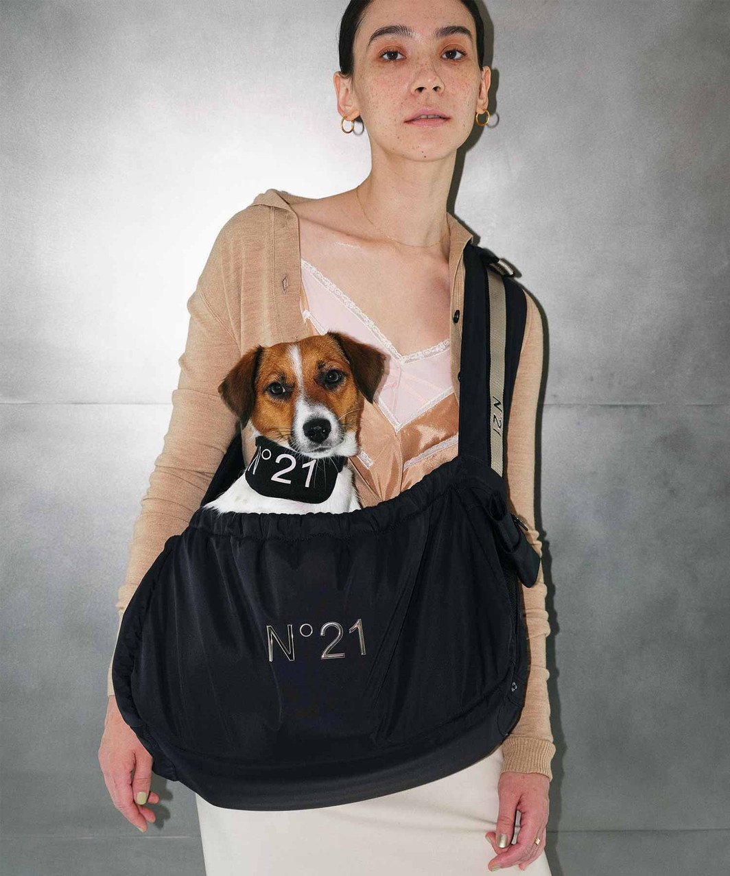 【N21】 COOL NECK BAND - BLACK
