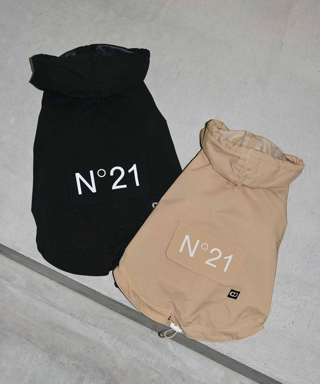 【N21】 WIND BREAKER - BLACK