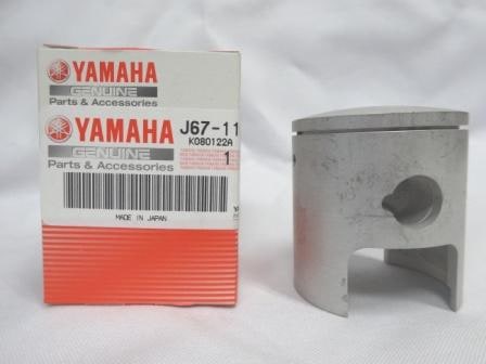 YAMAHA KT100SP純正ピストン