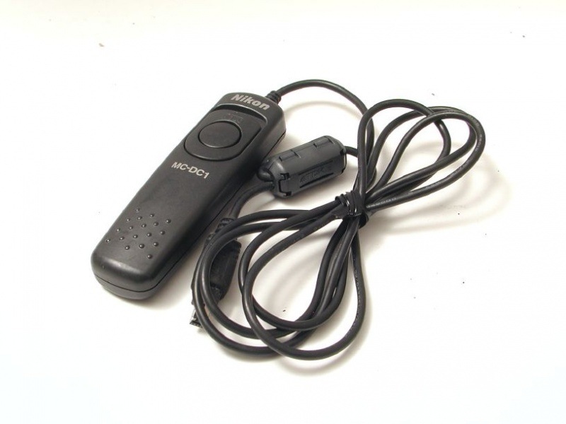 Nikon リモートコード MC-DC1 (D70s用) ニコン リモートコード MC-DC1 – トキワカメラ