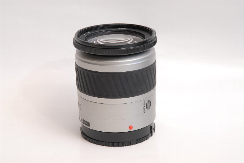 ミノルタAF28-80/F3.5-5.6一眼レフレンズ箱キャップ付シルバー