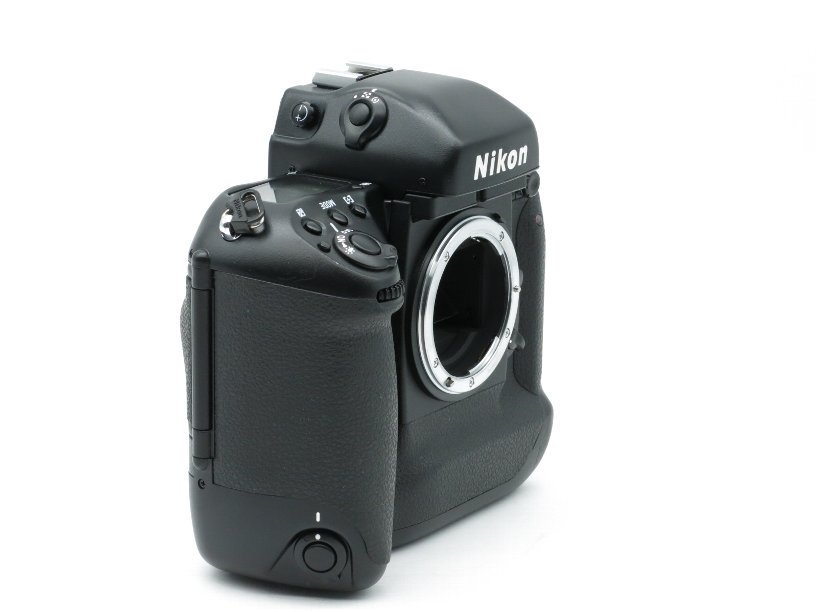 ニコン F5(#312) | 35mm一眼レフボディ,ニコン | | ペンギンカメラ