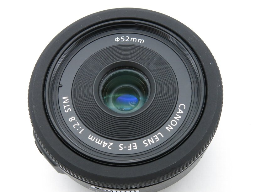 ����Υ� EF-S 24/F2.8 STM