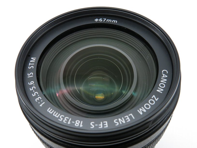 ����Υ� EF-S18-135/F3.5-5.6 IS STM