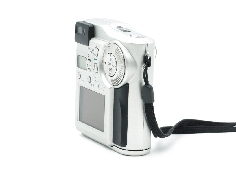 �ե� FinePix 2700 (230������)
