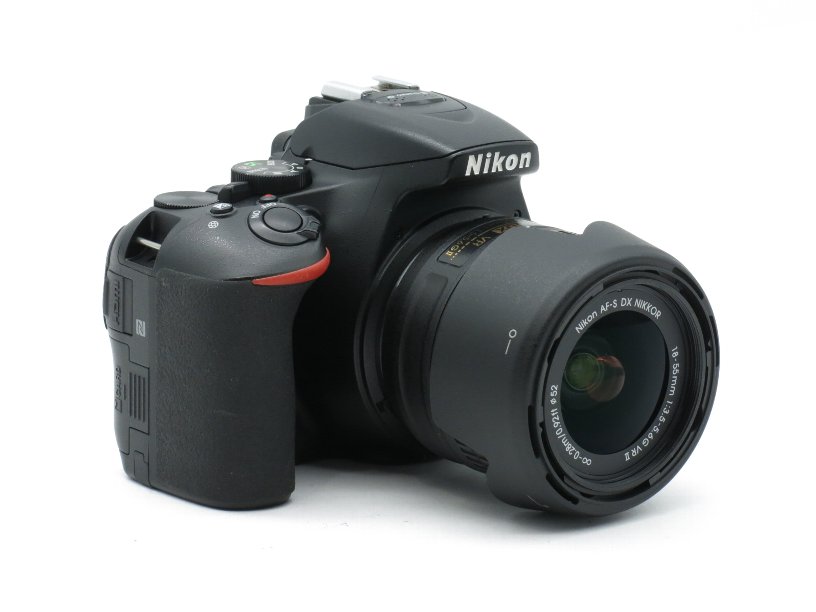 �˥��� D5600(2416������)+AF-S18-55VRII