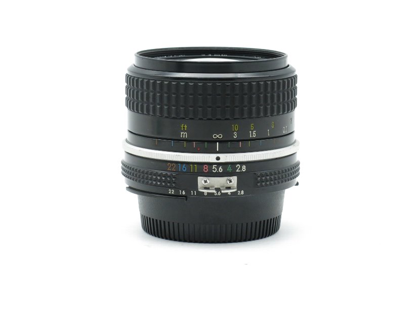 �˥��� Ai24/F2.8 