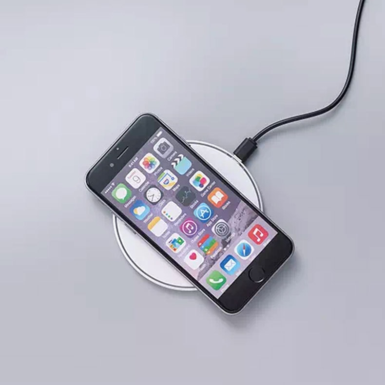 充電器 スマホ スマートフォン 充電 ワイヤレス 置くだけ うちの子 うちのこ オリジナル オーダー オーダーメイド ペット 犬 猫 動物 子ども 赤ちゃん 家族 プレゼント