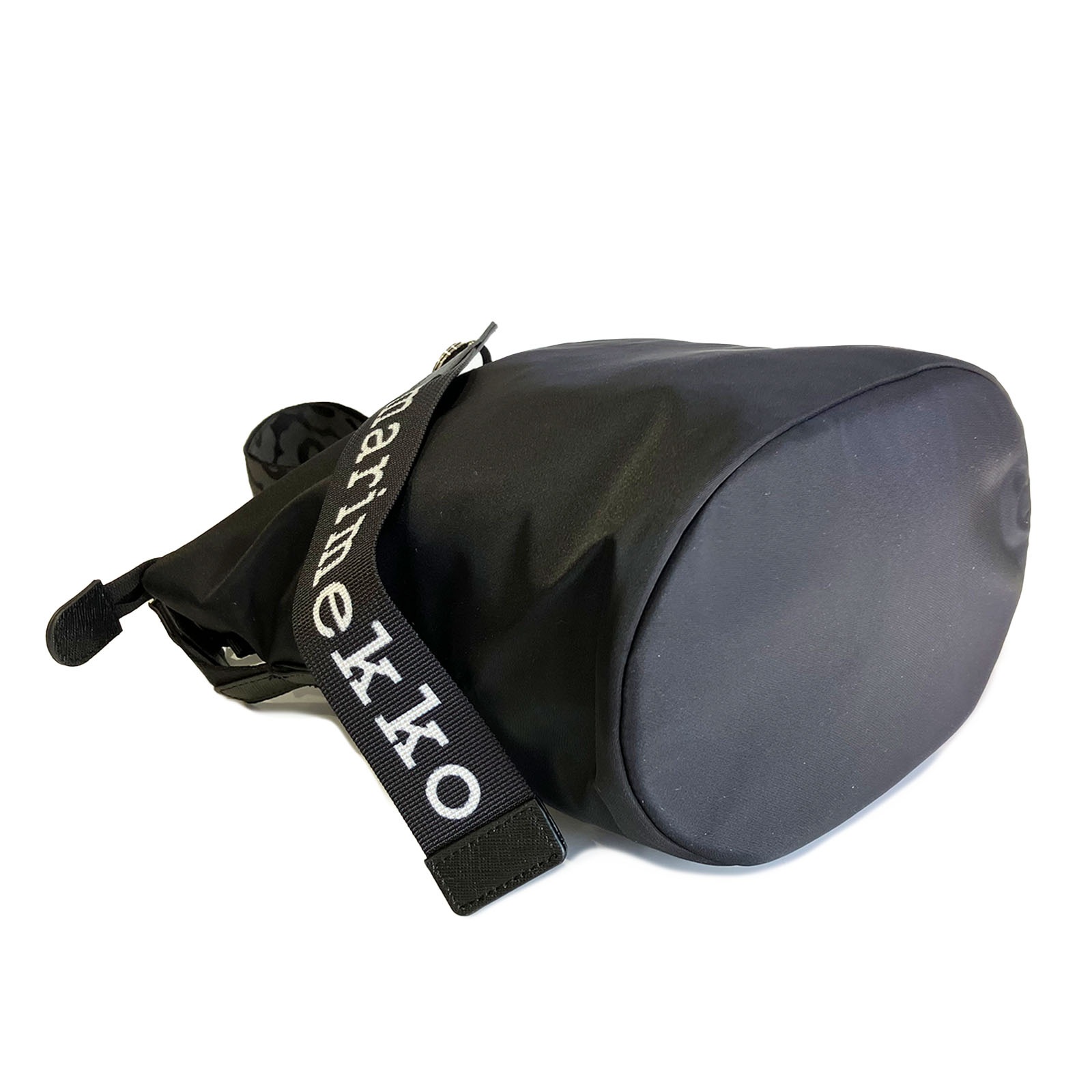 マリメッコ ショルダーバッグ 斜めかけバッグ ブラック Carry All solid marimekko 91923 009