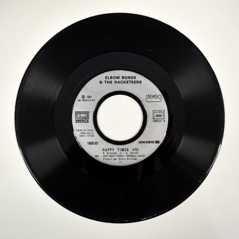 Elbow Bones And The Racketeers - A Night In New York / Happy Times          [7inch]