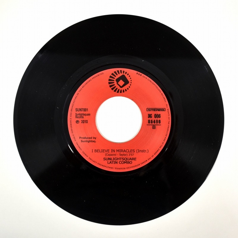 Sunlightsquare Latin Combo - I Believe In Miracles / ST ( Instrumental )    [7inch]