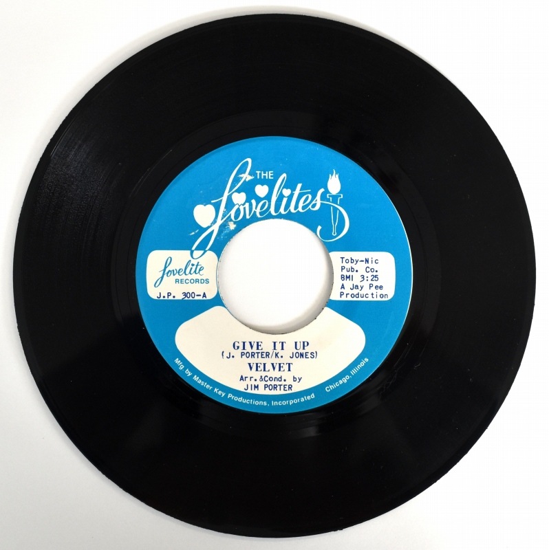 Velvet - Give It Up / It��s The Right      [7inch]