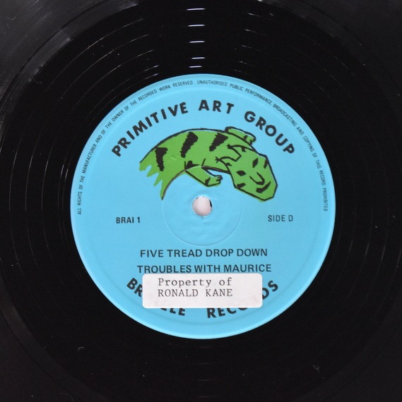 Primitive Art Group - Five Tread Drop Down