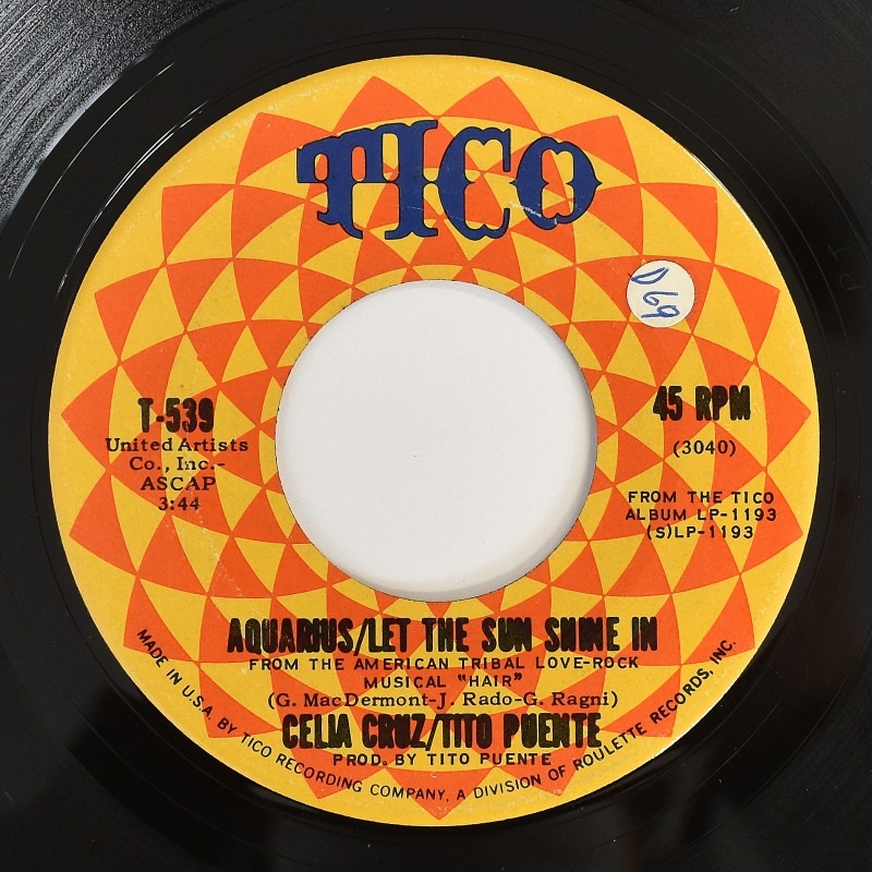 Celia Cruz & Tito Puente - En El Batey / Aquarius (Let The Sun Shine In)  [7inch] �쥢����ƥ󡡥�����