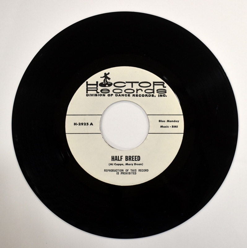 Unknown Artist - Half Breed / I Shot The Sheriff   [7inch]