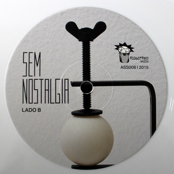 Lucas Santtana - Sem Nostalgia