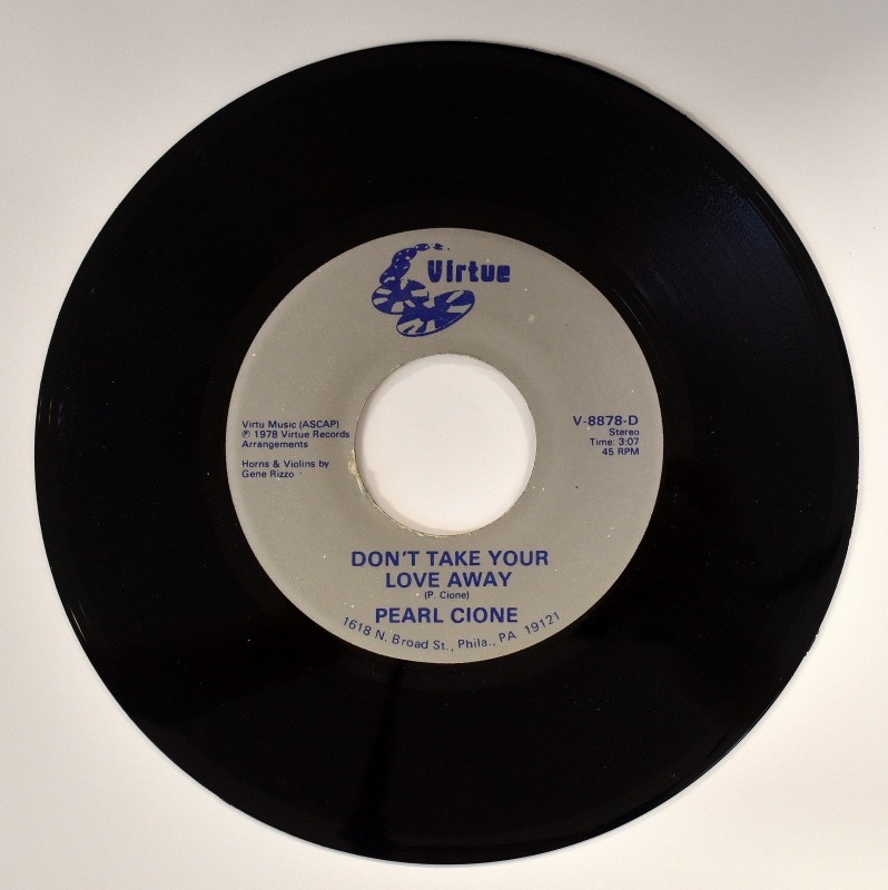 Pearl Cione - When Your Young And In Love / Don't Take Your Love Away   [7inch]