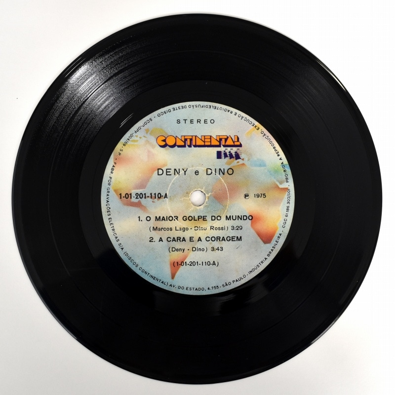 Deny e Dino - O Maior Golpe Do Mundo / A Cara E A Coragem / Esse Cara Nao Ta Com Nada / Teu Peso Em Ouro  [4����EP]
