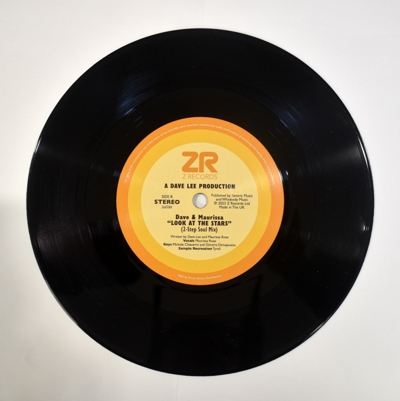 The Sunburst Band / Dave & Maurissa - Secret Life Of Us / Look At The Stars    [7inch]