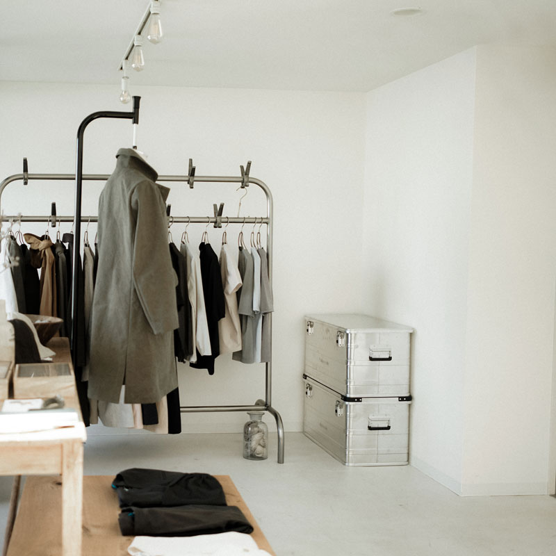 ALPOS ALUMINUM CONTAINER / with Stacking Corner - L (92L)