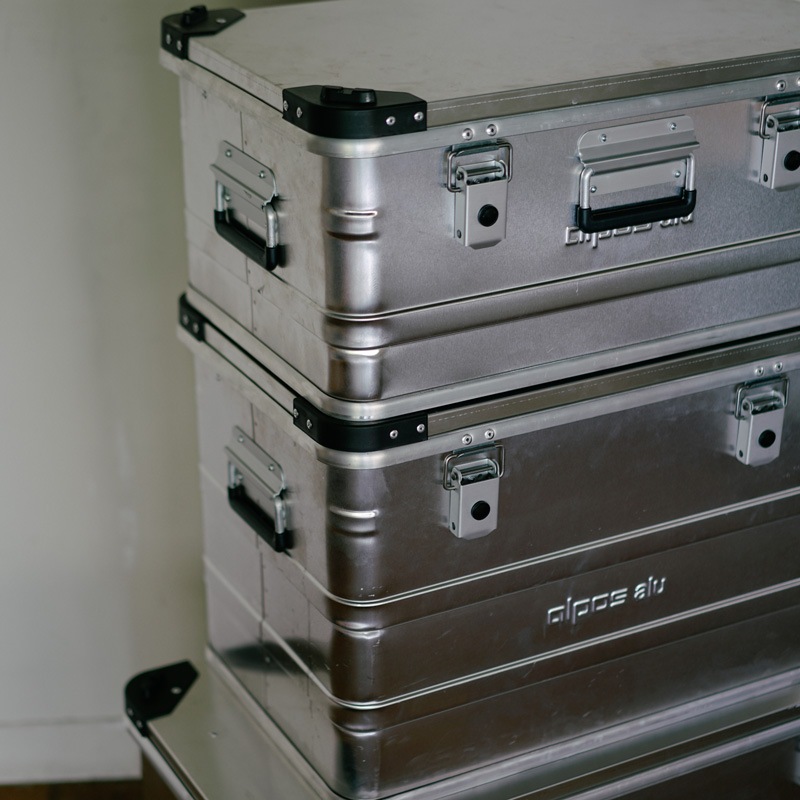 ALPOS ALUMINUM CONTAINER / with Stacking Corner - L (92L)