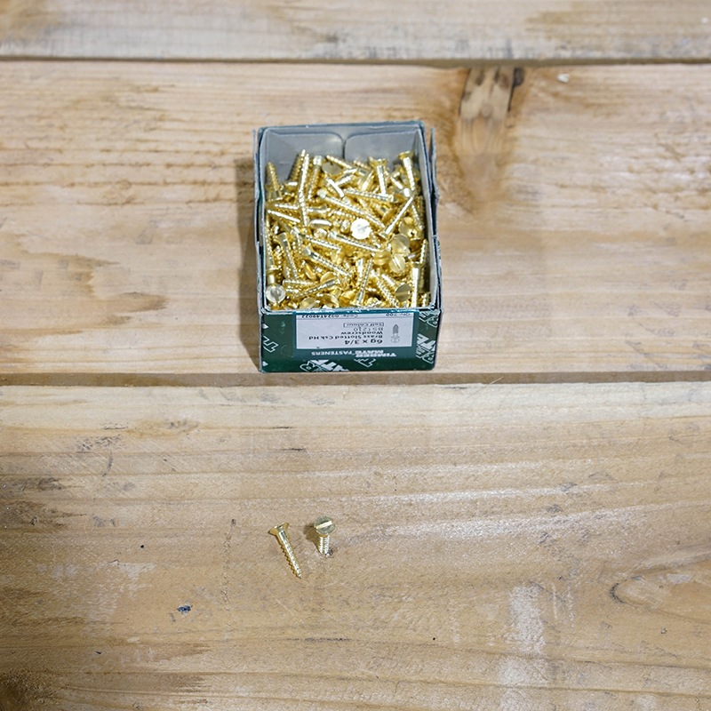 BRASS SCREW �ʣ���ñ�������