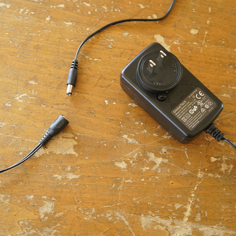 DAZOR 1409 LED CLAMP MOUNT MAGNIFIER