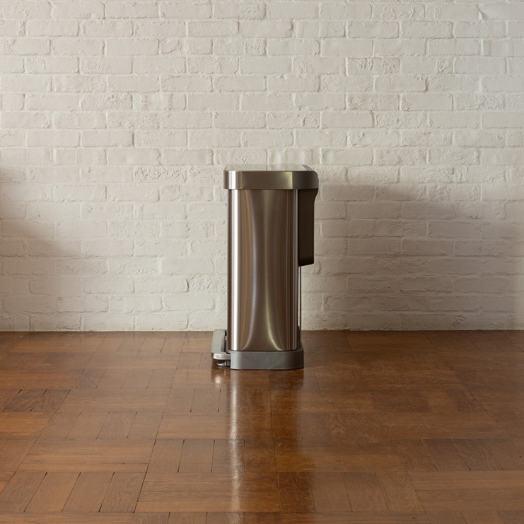 RECYCLER RECTANGULAR STEP CAN 58L