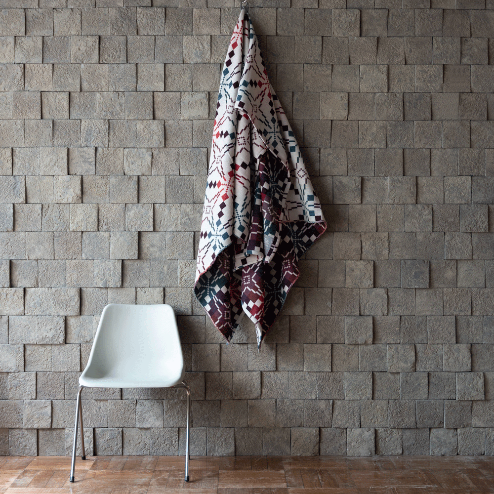 MELIN TREGWYNT BLANKET  -VINTAGE STAR BEIGE