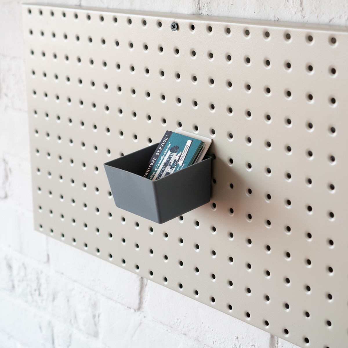 Plastic Parts Tray for Pegboard
