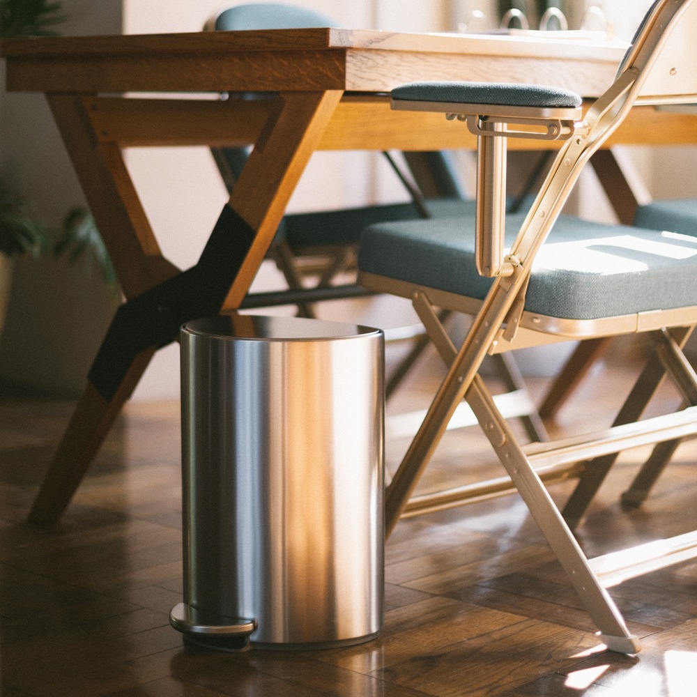 SEMI ROUND STEP CAN 6L