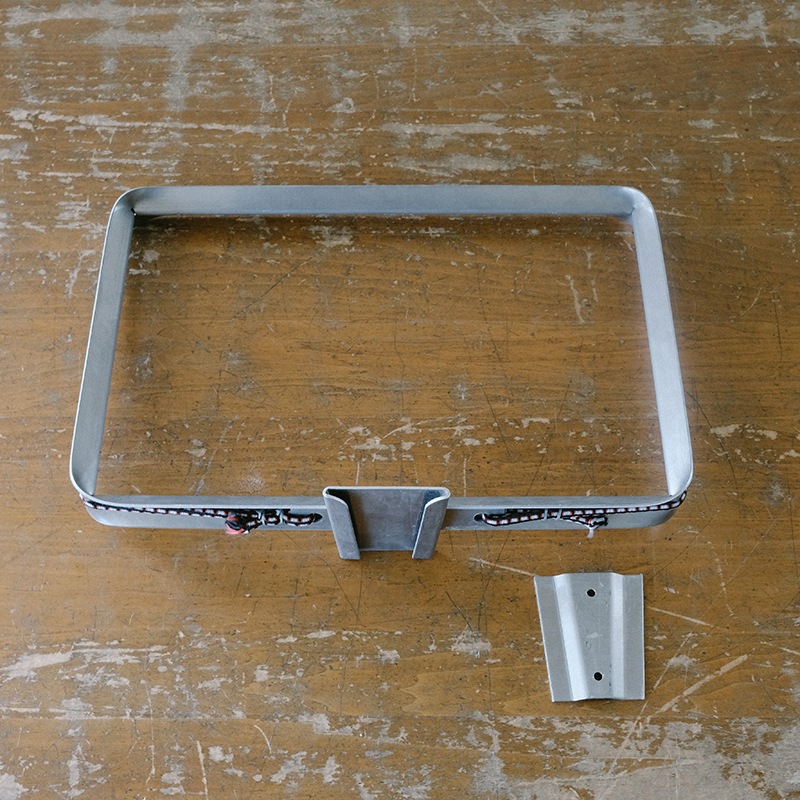 PIT PAL JUNIOR TRASH BRACKETS